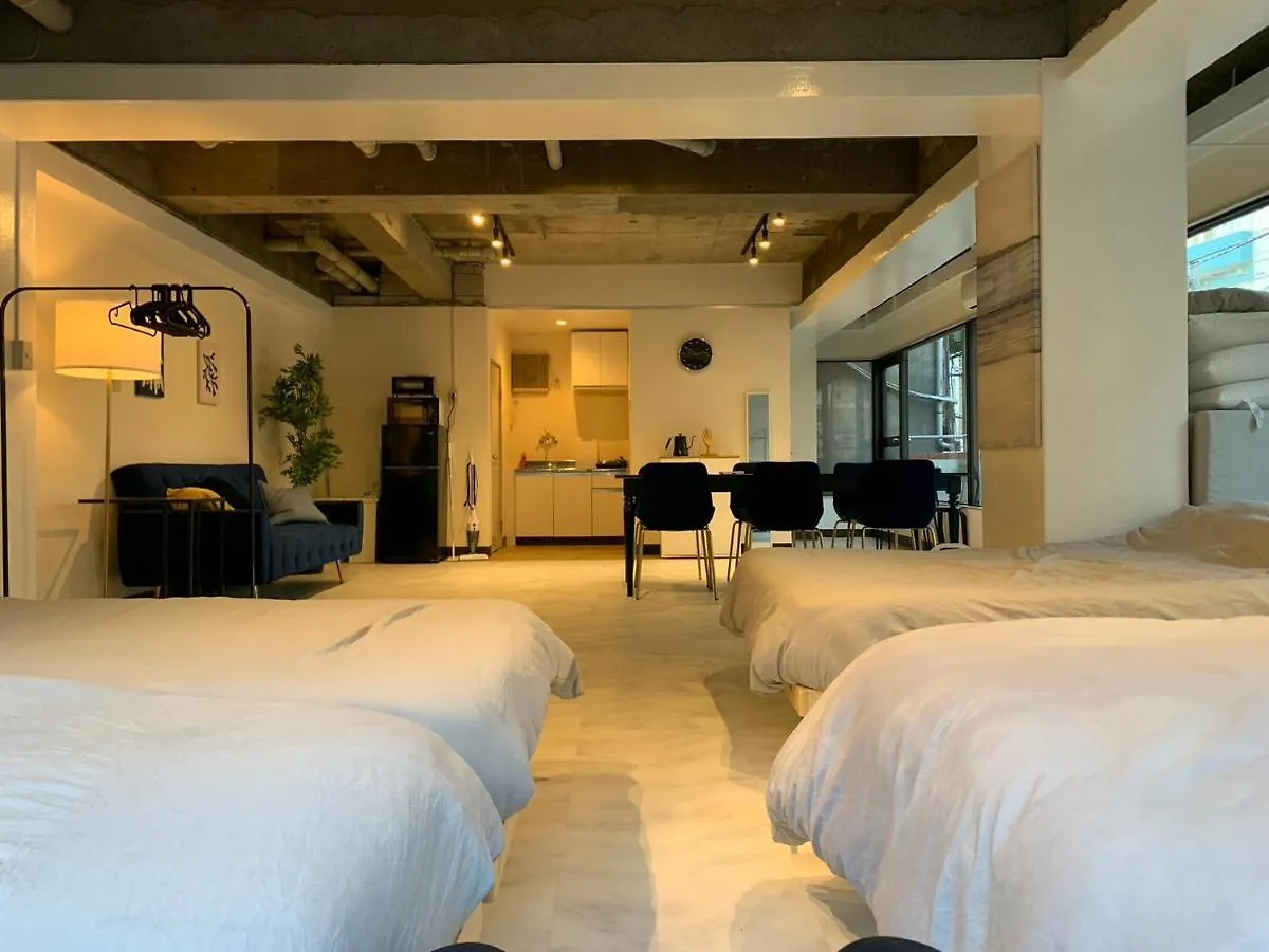 Spacious Studio 東京都 アパート